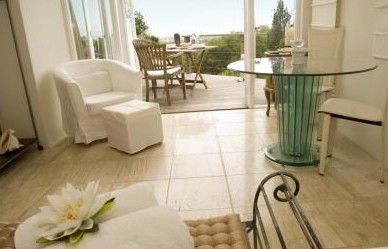 Above Wollongong At Pleasant Heights Bed And Breakfast - Maitland Accommodation 5