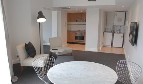 AEA Sydney Airport Serviced Apartments - Maitland Accommodation 3