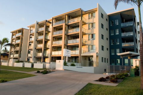 The Point Resort, Bargara - Maitland Accommodation 1