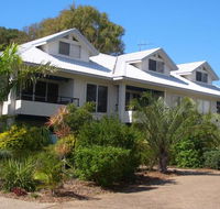Moore Park Beach Villas on the Beach - Maitland Accommodation