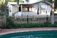 Flora Alba Cottage And Jacaranda On Pallas - Maitland Accommodation 3
