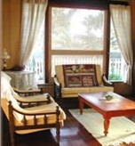 Flora Alba Cottage And Jacaranda On Pallas - Maitland Accommodation 5