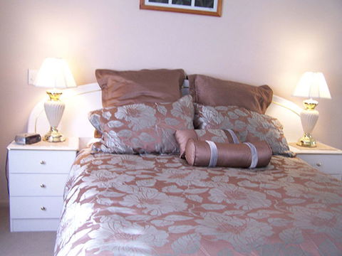 Annesley Haus At The Bay - Maitland Accommodation 0