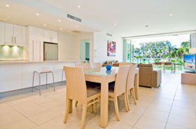 Akama Resort - Maitland Accommodation 2