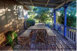 James Farmhouse And Rose Cottage - Maitland Accommodation 2