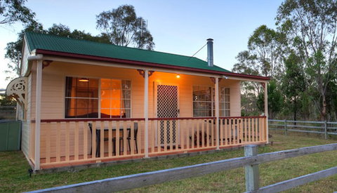 Accommodation Creek Cottages - Maitland Accommodation 7