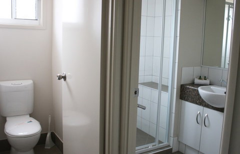 Lake Somerset Holiday Park - Maitland Accommodation 2