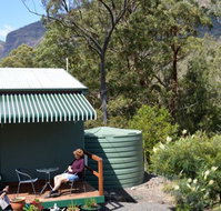 Cave Rock Cottages - Maitland Accommodation