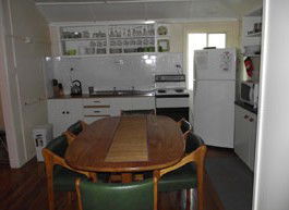 Meganville - Holiday Home - Maitland Accommodation 3