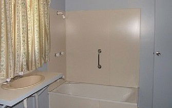 Mountain Manor - Holiday Home - Maitland Accommodation 1