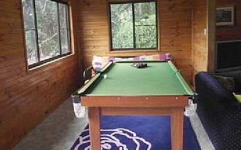 Mountain Manor - Holiday Home - Maitland Accommodation 4
