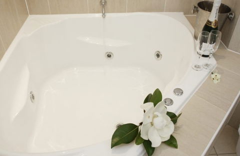 Country Comfort Toowoomba - Maitland Accommodation 5