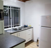 Homewood Cottages - Maitland Accommodation