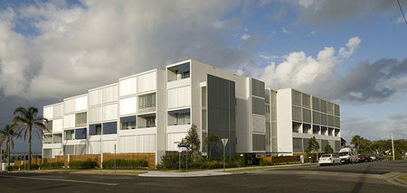 Oaks Lure - Maitland Accommodation 2