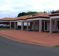Coral Cove Resort - Maitland Accommodation