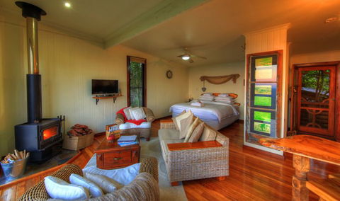 At Remingtons B & B - Maitland Accommodation 4