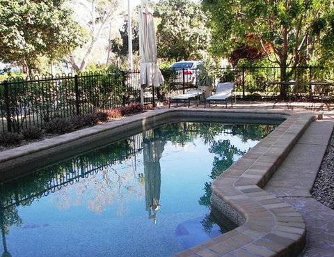 Champagne Apartments - Maitland Accommodation 1