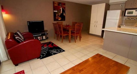 Merrima Court Holidays - Maitland Accommodation 5