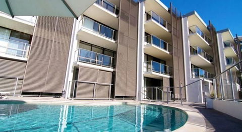 Merrima Court Holidays - Maitland Accommodation 9