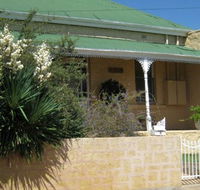Amalie Cottage Waikerie - Maitland Accommodation