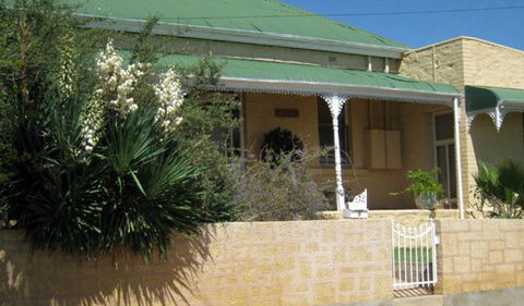 Amalie Cottage Waikerie - Maitland Accommodation 0