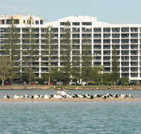 Ramada Resort Golden Beach - Maitland Accommodation