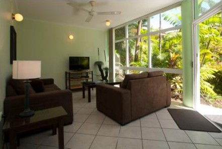 A Tropical Nite - Maitland Accommodation 4