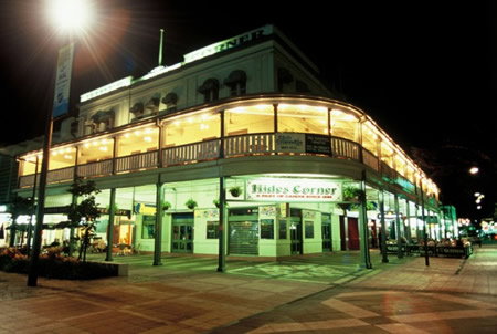 Hides Hotel Cairns - Maitland Accommodation 5
