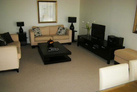 Pacific Regis Beachfront Apartments - Maitland Accommodation 2