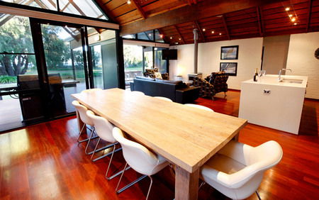 Whalers Cove Villas - Maitland Accommodation 3