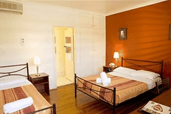 Easystay Motel - Maitland Accommodation