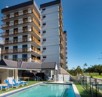 Coral Towers Holiday Apartments - Maitland Accommodation