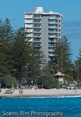 Pacific Regis Beachfront Apartments - Maitland Accommodation 4