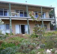 The Dog And Cockle Beach House - Maitland Accommodation