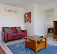 Kings Way Apartments - Maitland Accommodation