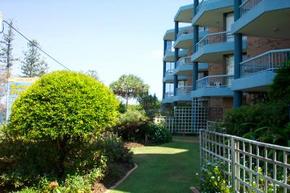 Sea Point Ocean Apartments - Maitland Accommodation 0