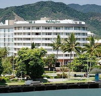 Holiday Inn Cairns - Maitland Accommodation