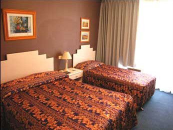 Addisons On Anzac - Maitland Accommodation 4