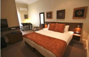 Cremorne Point Manor - Maitland Accommodation 1