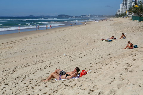 St Tropez Holiday Apartments - Maitland Accommodation 3