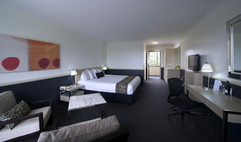 Apollo International - Maitland Accommodation 4