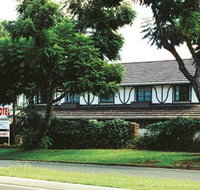 A Tudor Lodge Motel - Maitland Accommodation