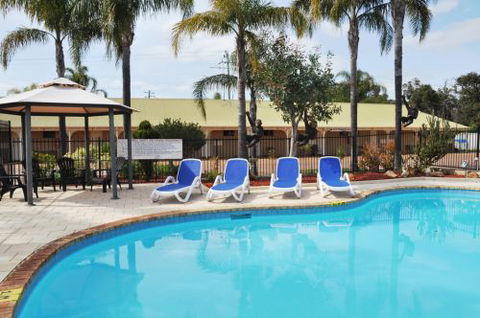Pinjarra Resort  - Maitland Accommodation 0