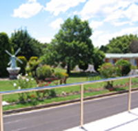 Golden Chain Beachway Motel and Restaurant - Maitland Accommodation