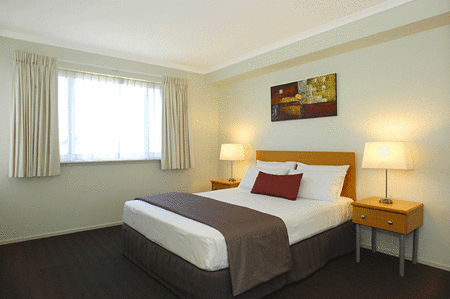 Beachside Holiday Apartments - Maitland Accommodation 1