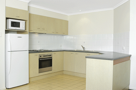 Beachside Holiday Apartments - Maitland Accommodation 2