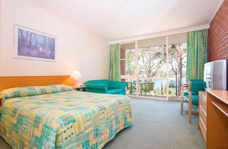Bay Waters - Maitland Accommodation 0