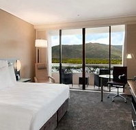 Hilton Cairns - Maitland Accommodation