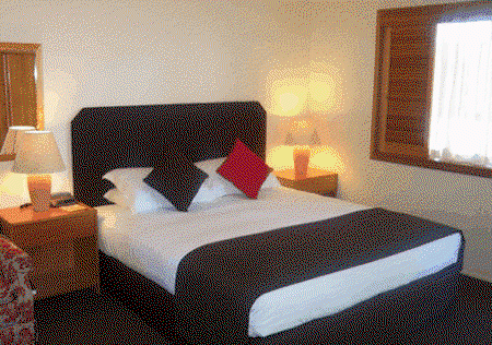 McNevins Maryborough Motel - Maitland Accommodation 5