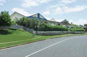 Seabreeze Resort Hotel - Maitland Accommodation 1